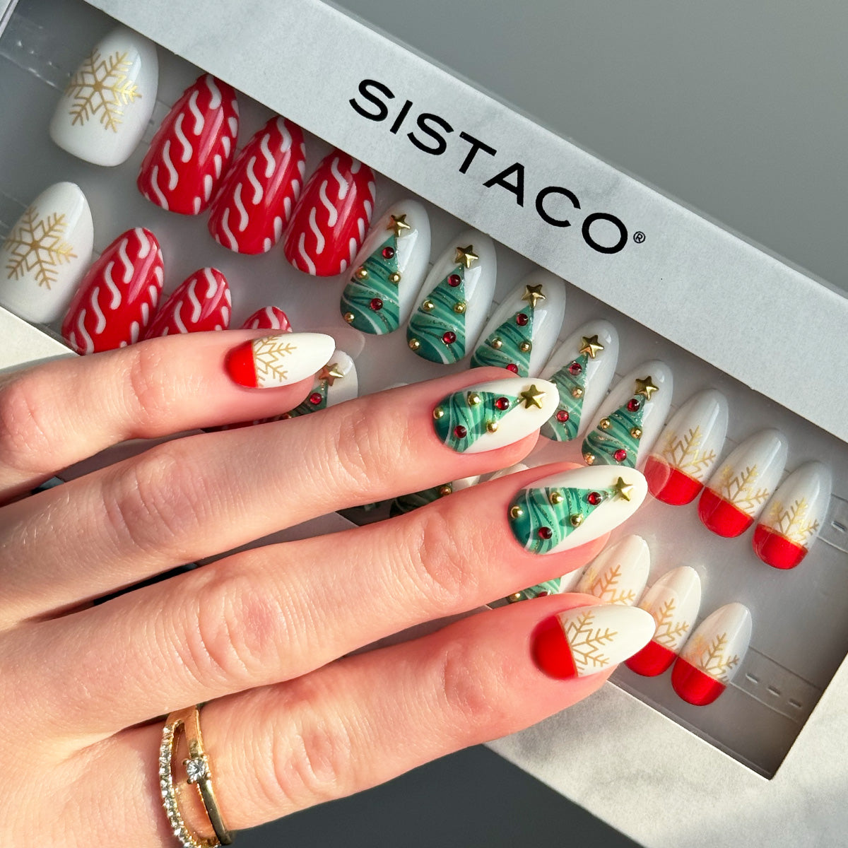 Christmas red almond-shaped Press-On Nails – Sistaco™ USA