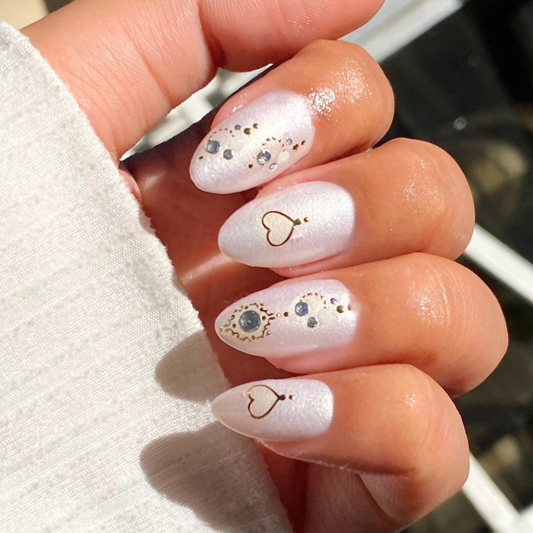Heart is Golden - Nail Embellishment
