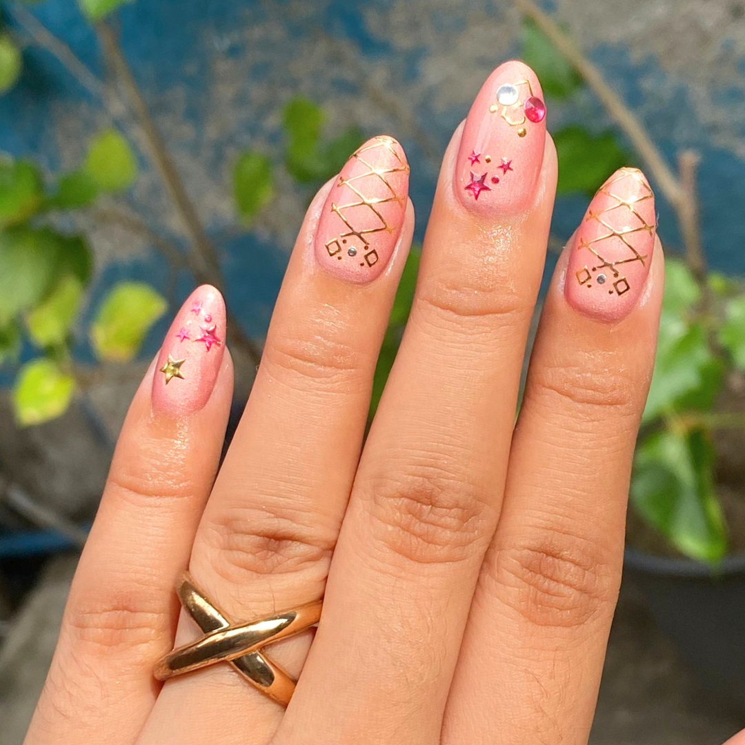 Love Island - Nail Embellishment
