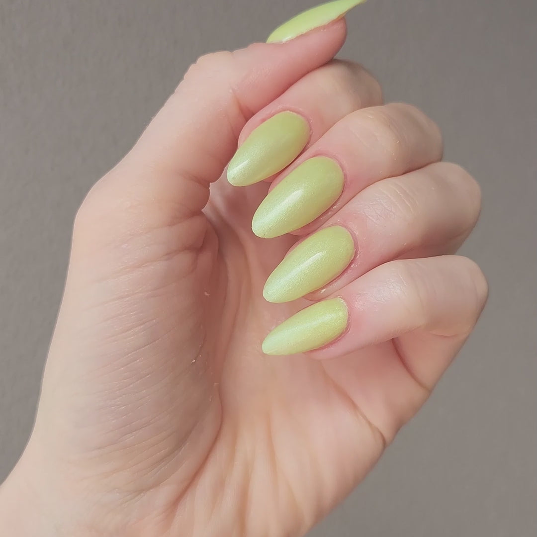Daisy - Classic Color Changing Nail Powder