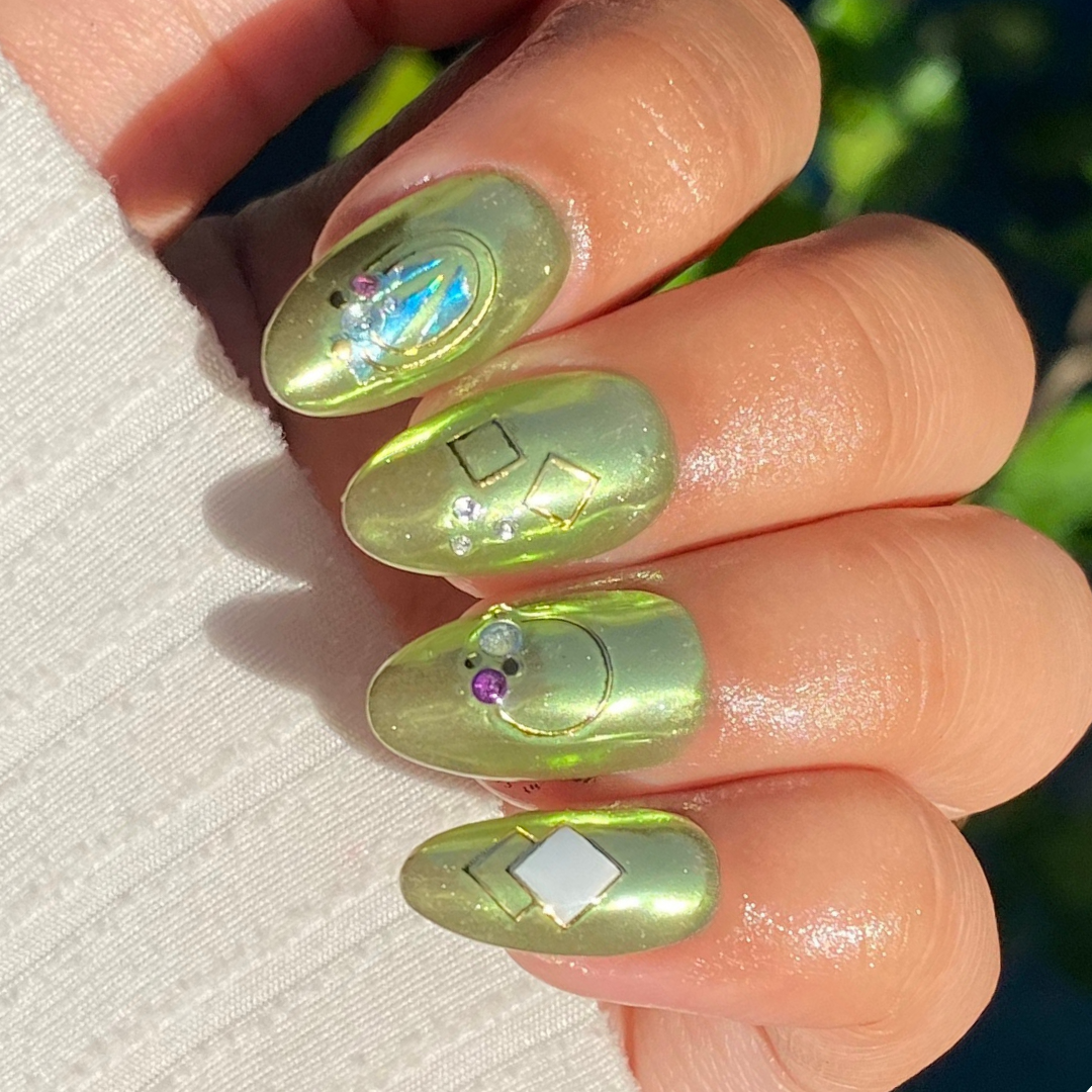 Prism - Nail Embellishment
