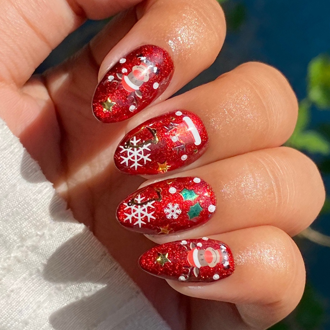 Santa's Here - Nail Embellishment